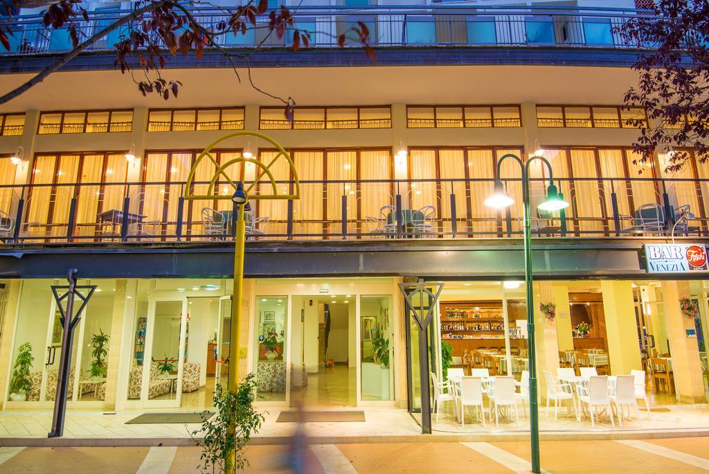 Hotel Venezia קאטוליקה מראה חיצוני תמונה