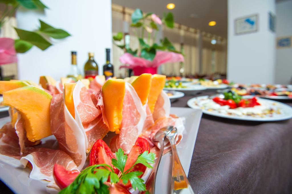Hotel Venezia קאטוליקה מראה חיצוני תמונה